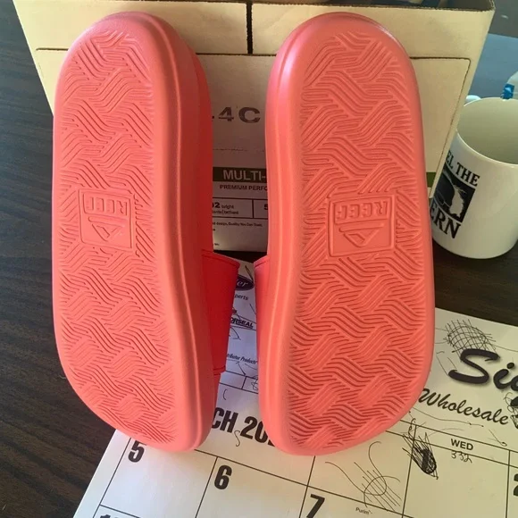 NWT Womens Reef Cushion Bondi Bay Slide Sandal - Hot Pink - Picture 3 of 4